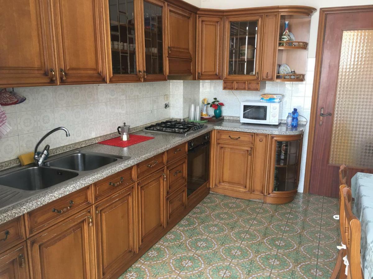 Casa Elena Apartment อัลบีโซลา ซูเพริโอเร ภายนอก รูปภาพ